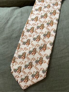 Barneys New York Cream Tie with Tan Floral Ladder Motif